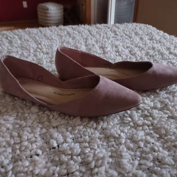 Time and Tru dusty rose flats - Picture 2 of 3